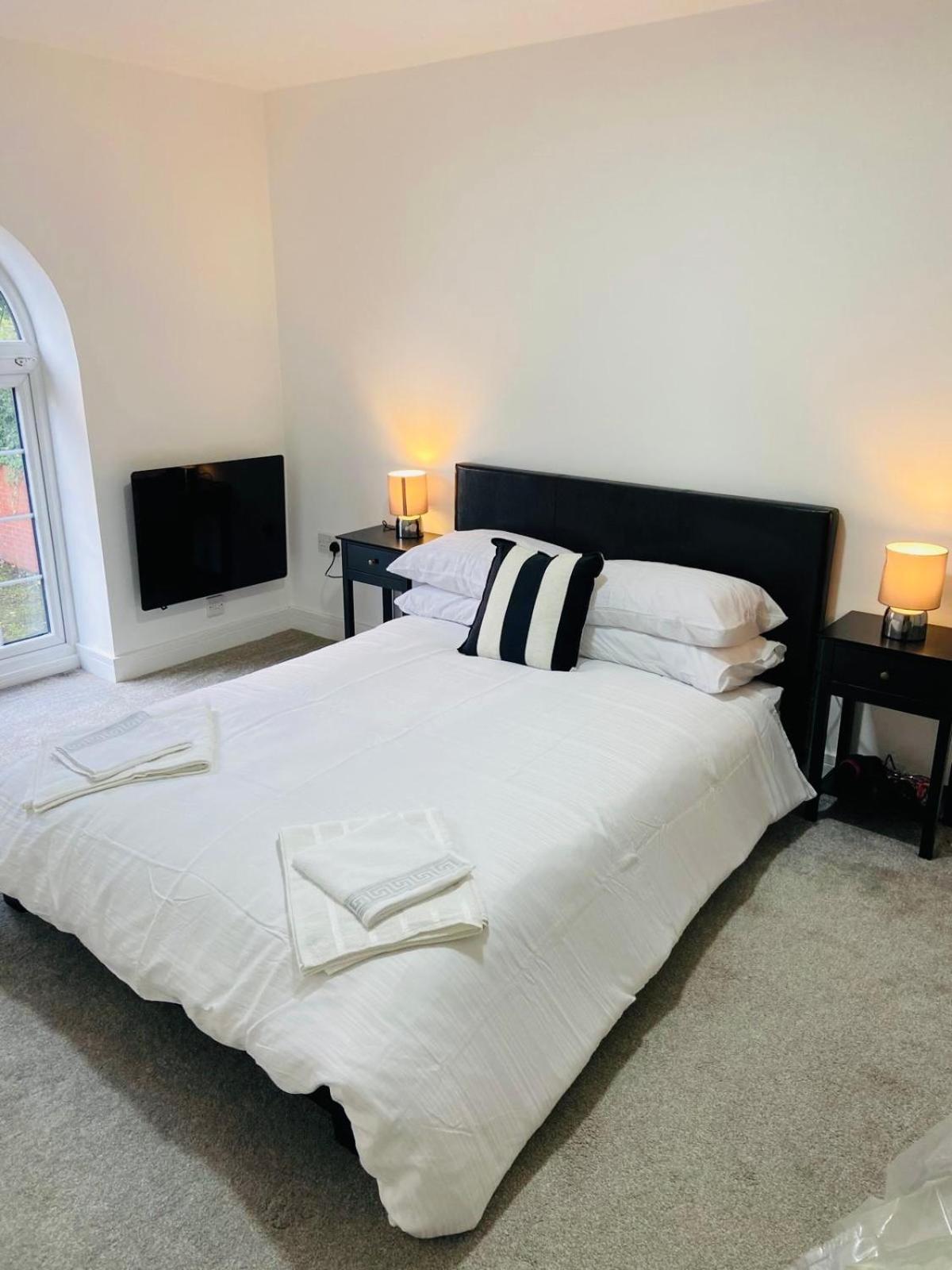 Modern Flat With Free Parking Close To Birmingham Centre Exterior photo