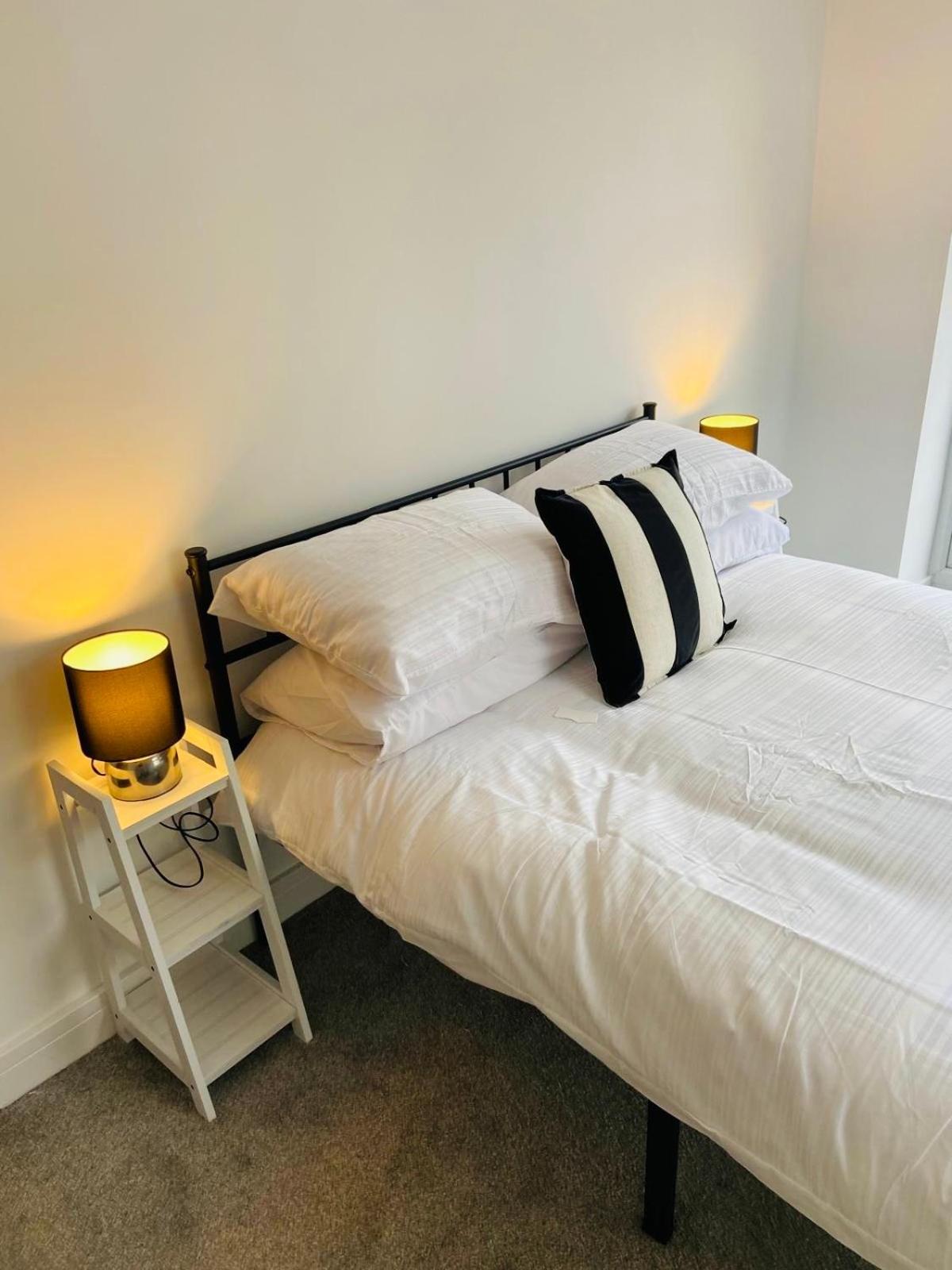 Modern Flat With Free Parking Close To Birmingham Centre Exterior photo